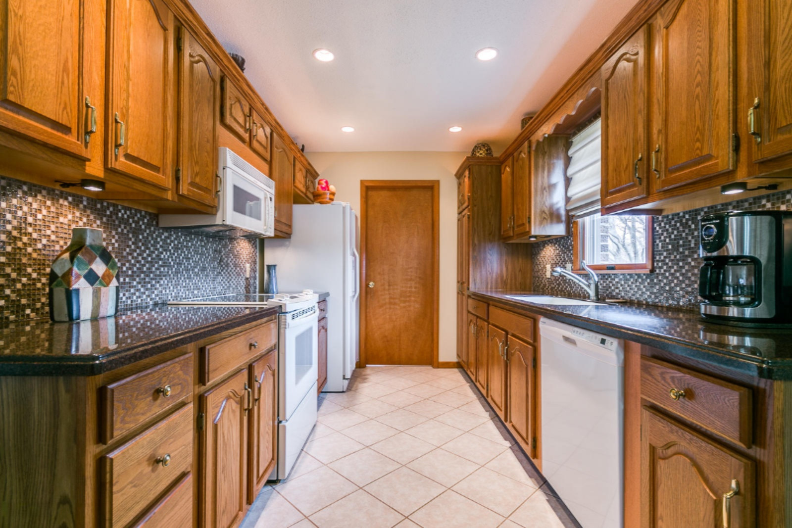 46932 Meadow Lane Decatur, MI 49045 - Photo 8 of 21 46932 Meadow Lane, Decatur-12