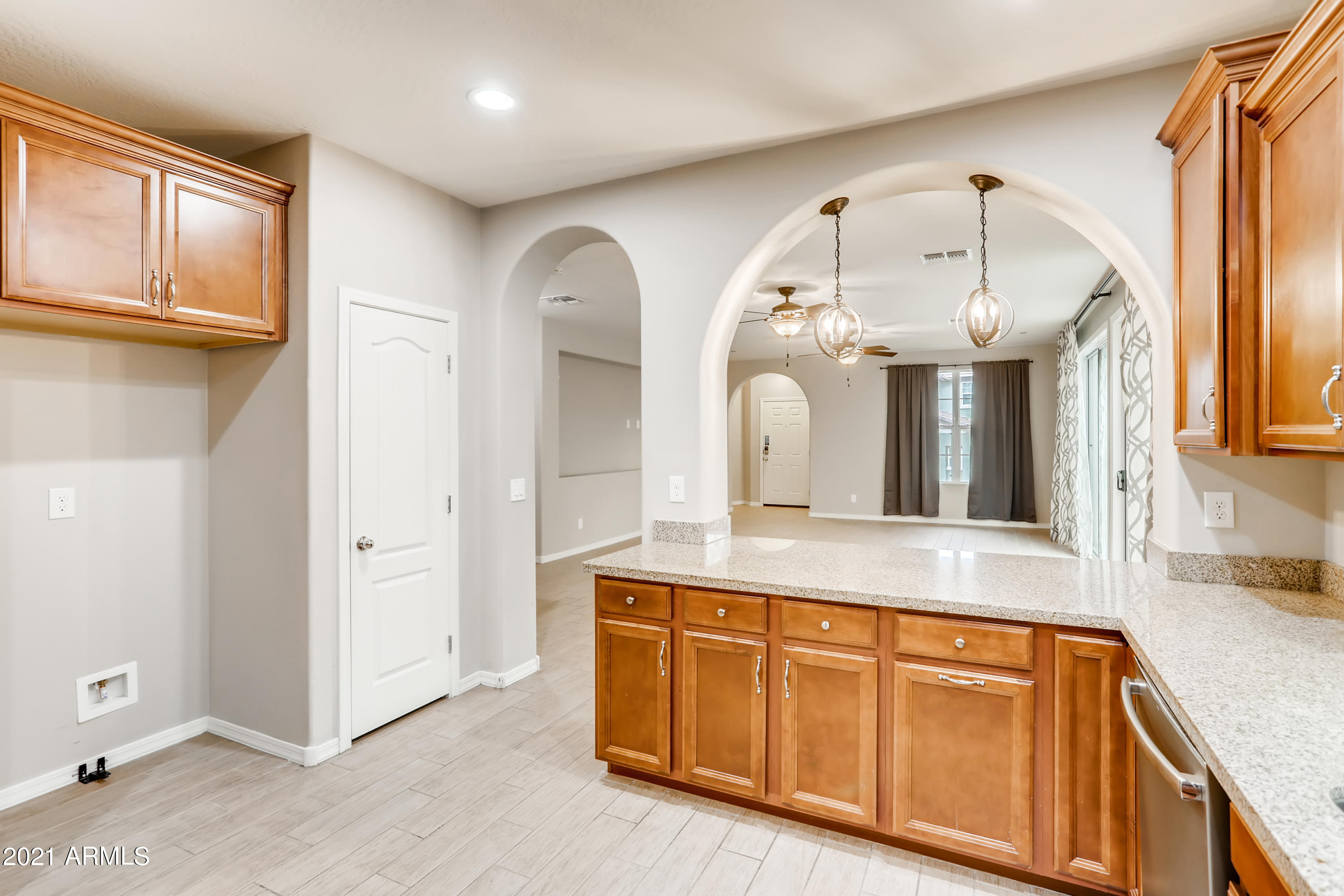 12509 West Via Dona Road Peoria, AZ 85383 - Photo 9 of 25 11 Kitchen