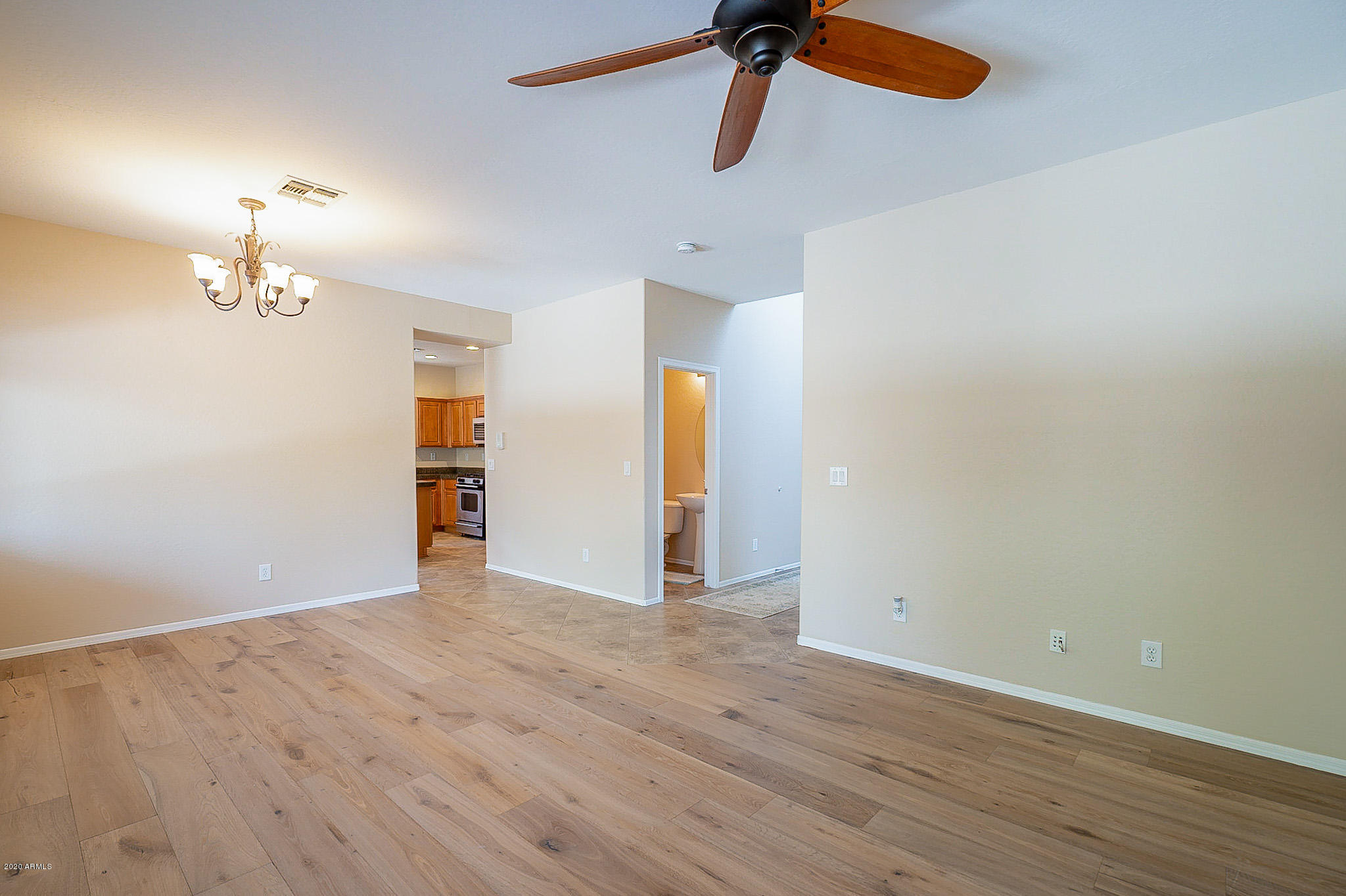 3832 Rising Sun Road Anthem, AZ 85086 - Photo 4 of 37 Rising Sun-7
