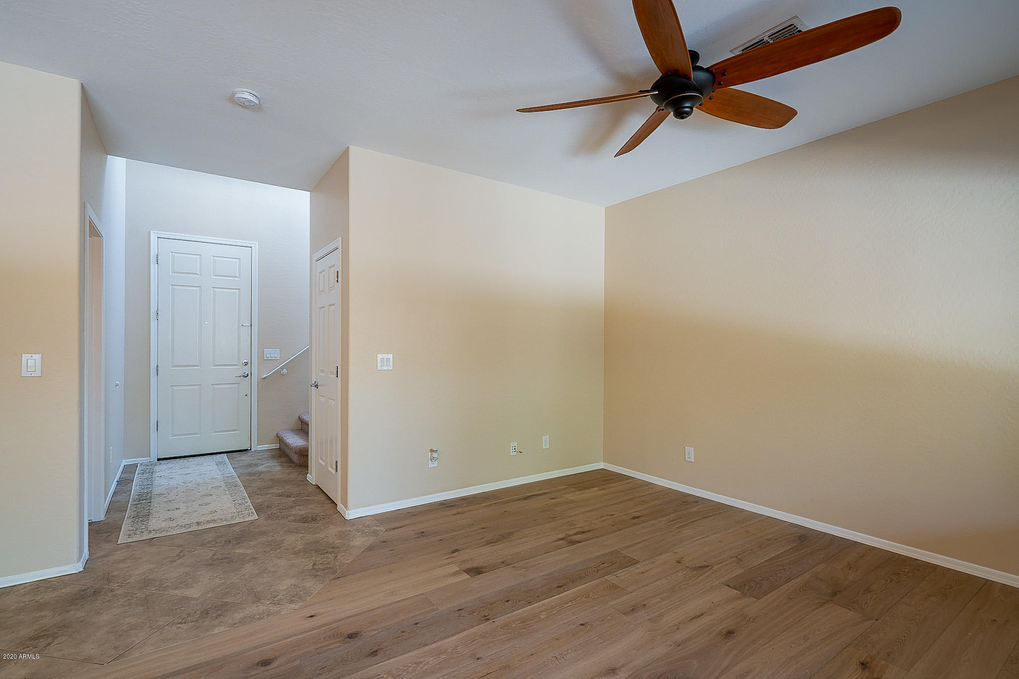 3832 Rising Sun Road Anthem, AZ 85086 - Photo 7 of 37 Rising Sun-10