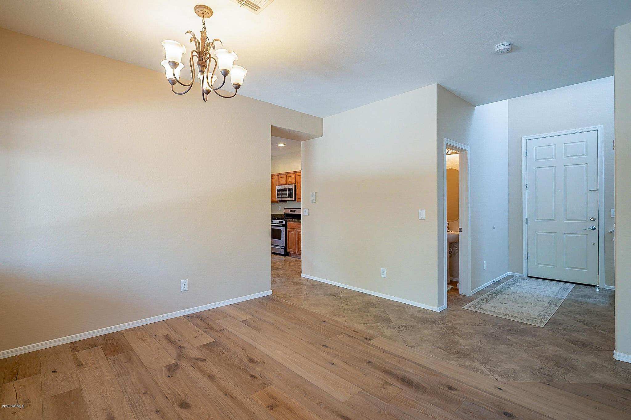 3832 Rising Sun Road Anthem, AZ 85086 - Photo 8 of 37 Rising Sun-11