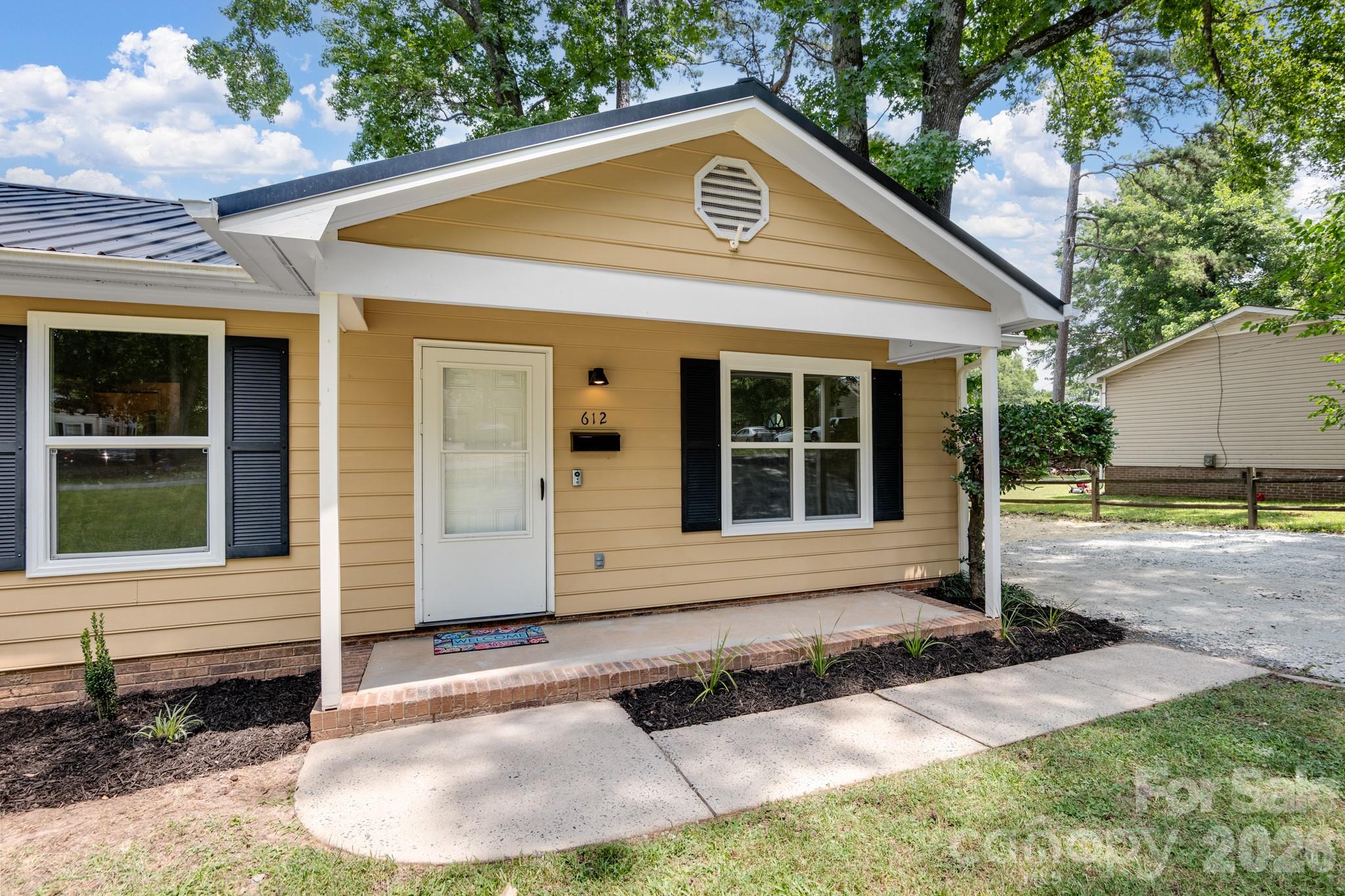 612 Welsh Street Monroe, NC 28112 - Photo 2 of 27