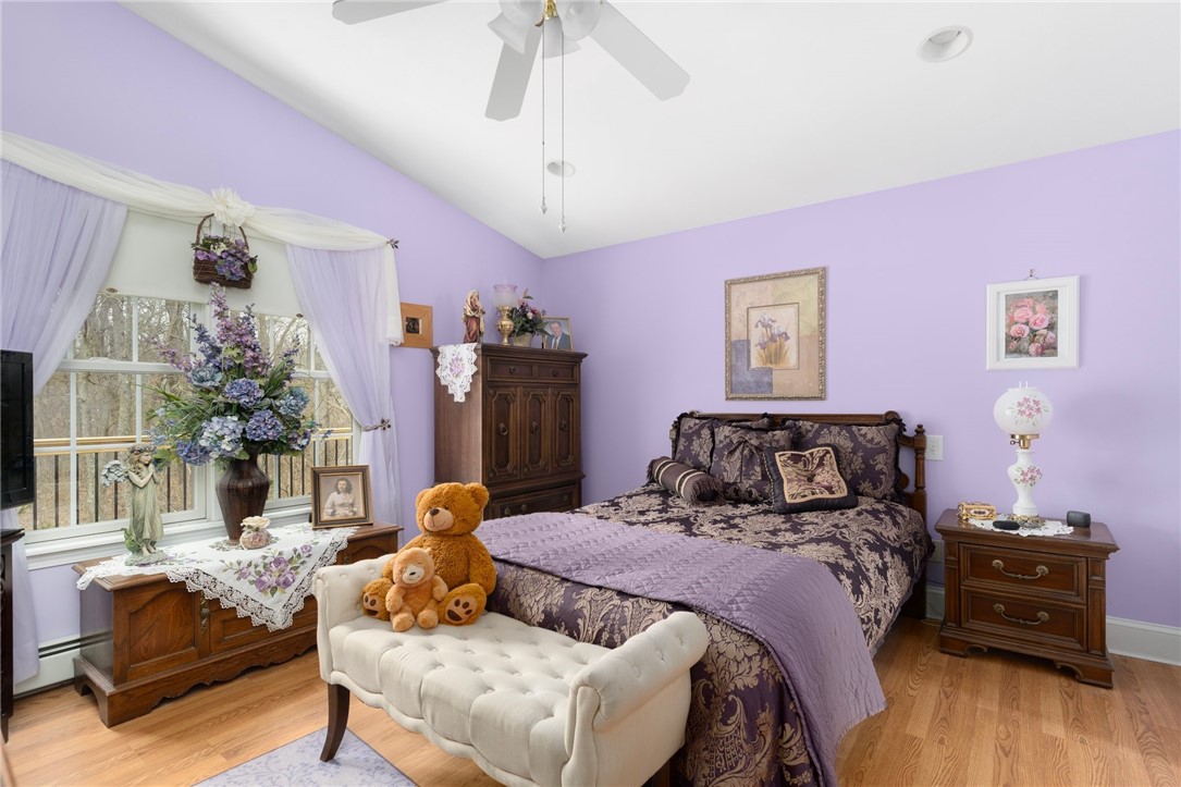 8 Catherine Road Smithfield, RI 02917 - Photo 26 of 43 Inlaw bedroom