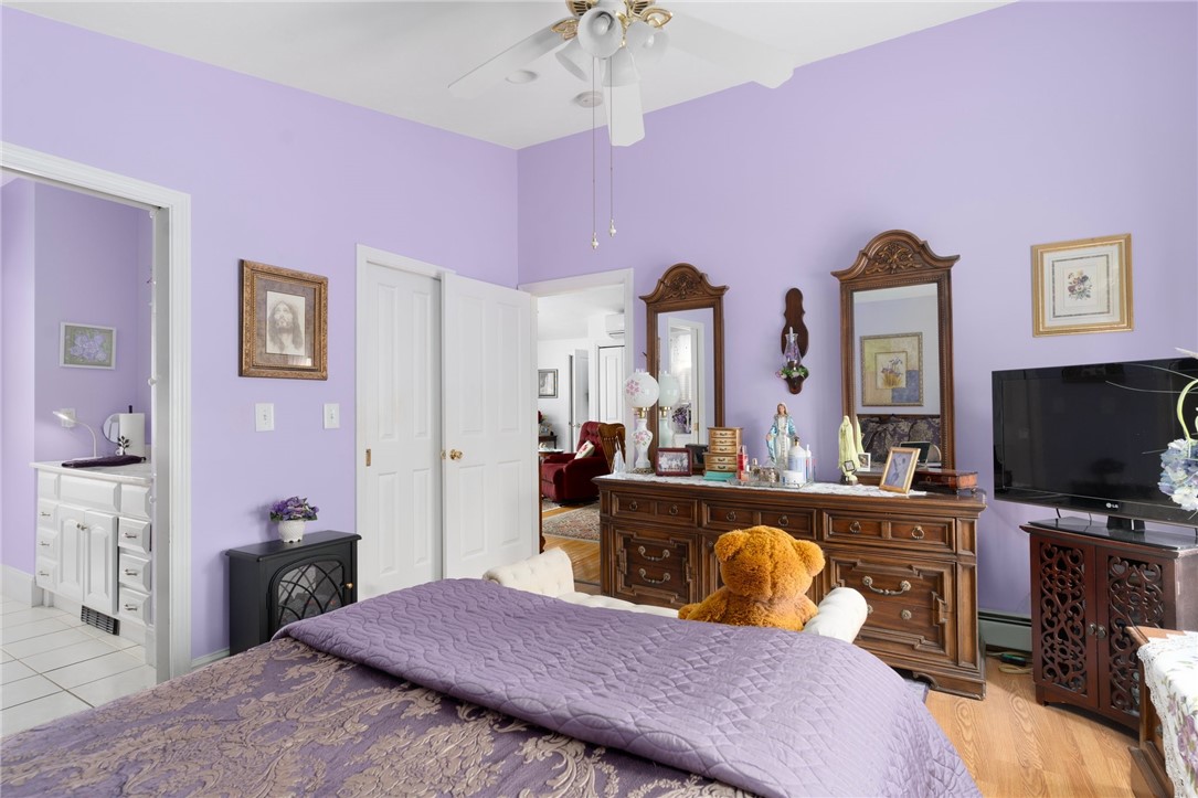 8 Catherine Road Smithfield, RI 02917 - Photo 27 of 43 Inlaw bedroom