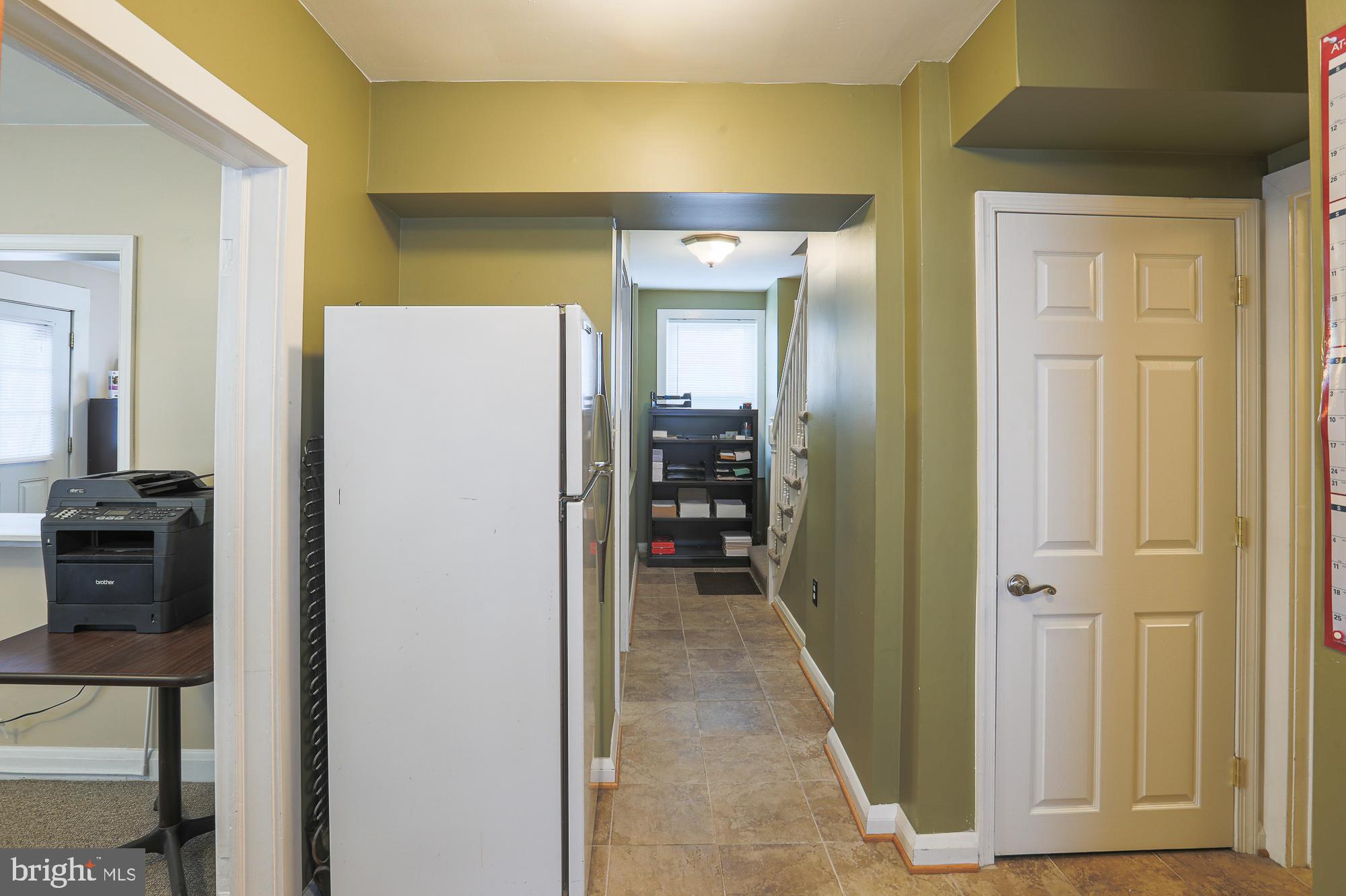 8811 Harford Road Baltimore, MD 21234 - Photo 13 of 29 Hallway