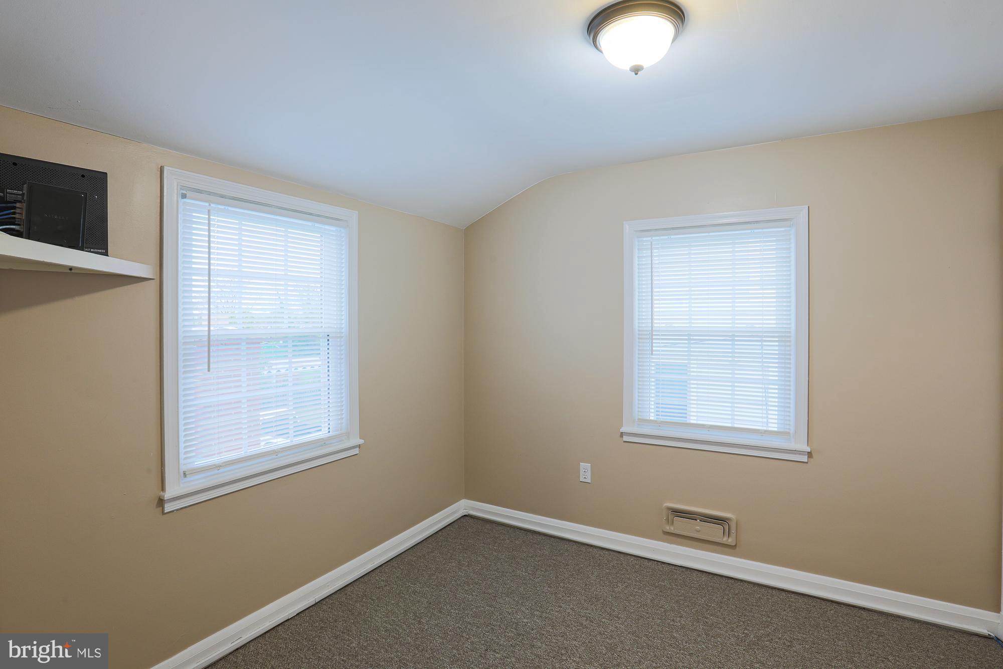 8811 Harford Road Baltimore, MD 21234 - Photo 22 of 29 Office _Upper