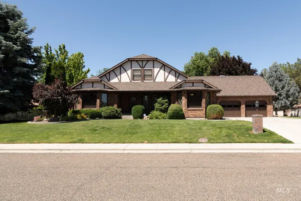 $599,000 | 1015 Southwest 12th Street, Ontario, OR 97914