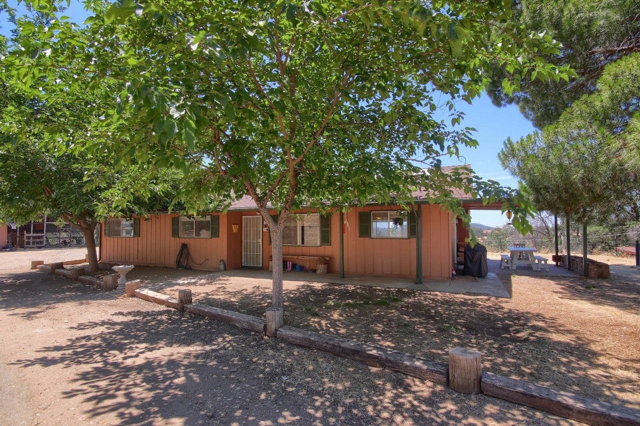 46212 Konklin Road Coarsegold, CA 93614 - Photo 4 of 33 Gallery Image 4