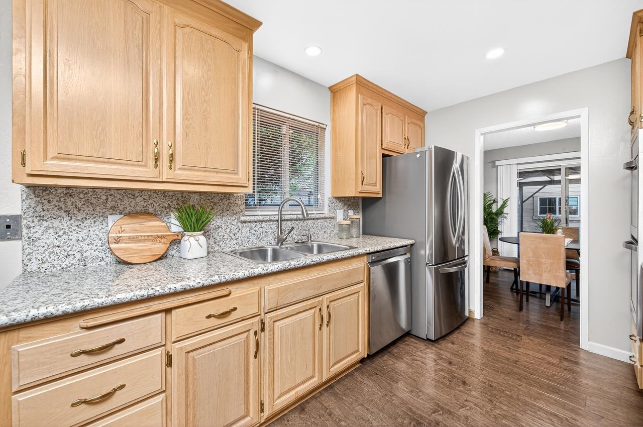 1059 Lakehurst Road Livermore, CA 94551 - Photo 13 of 43