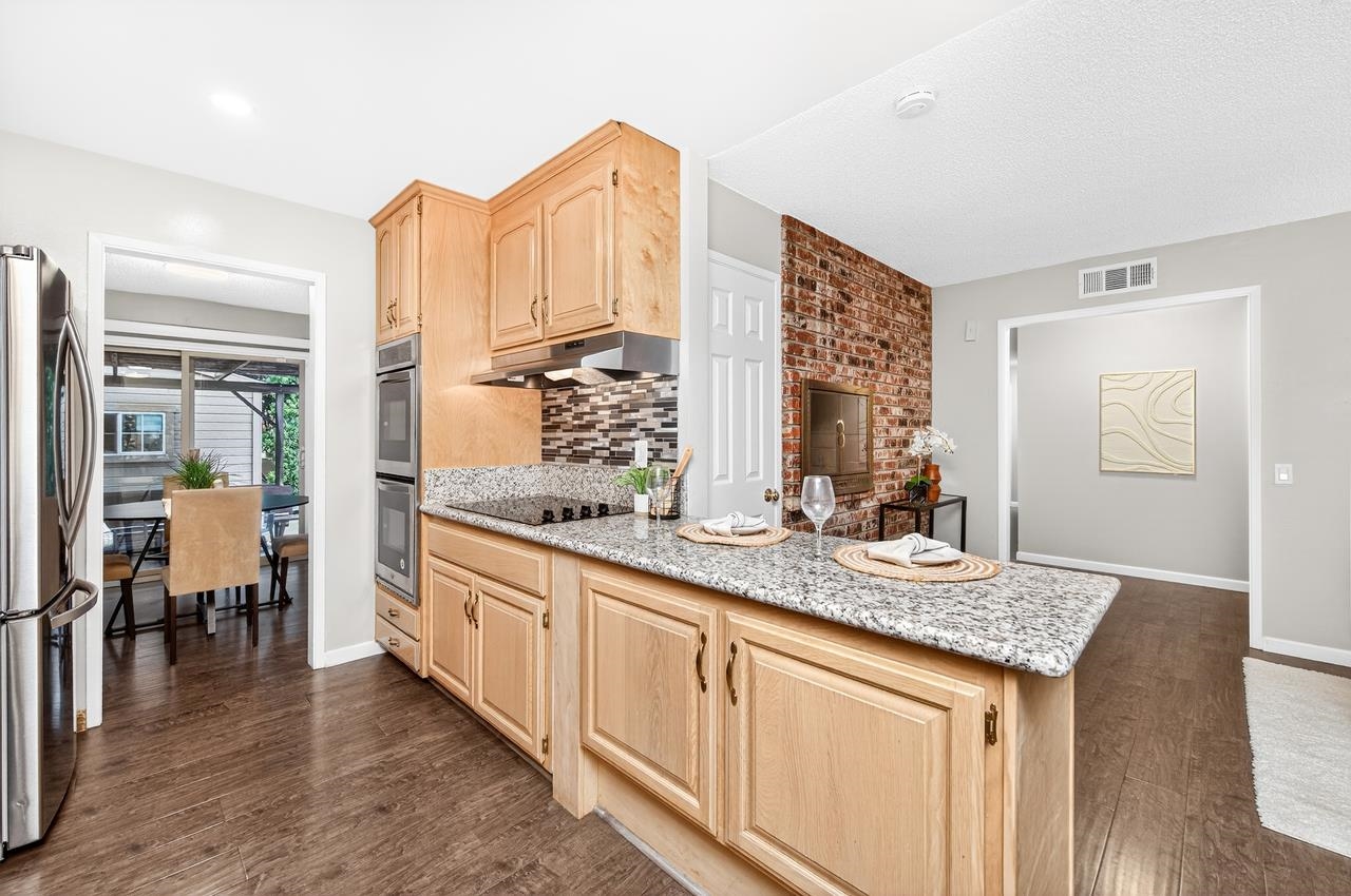 1059 Lakehurst Road Livermore, CA 94551 - Photo 14 of 43