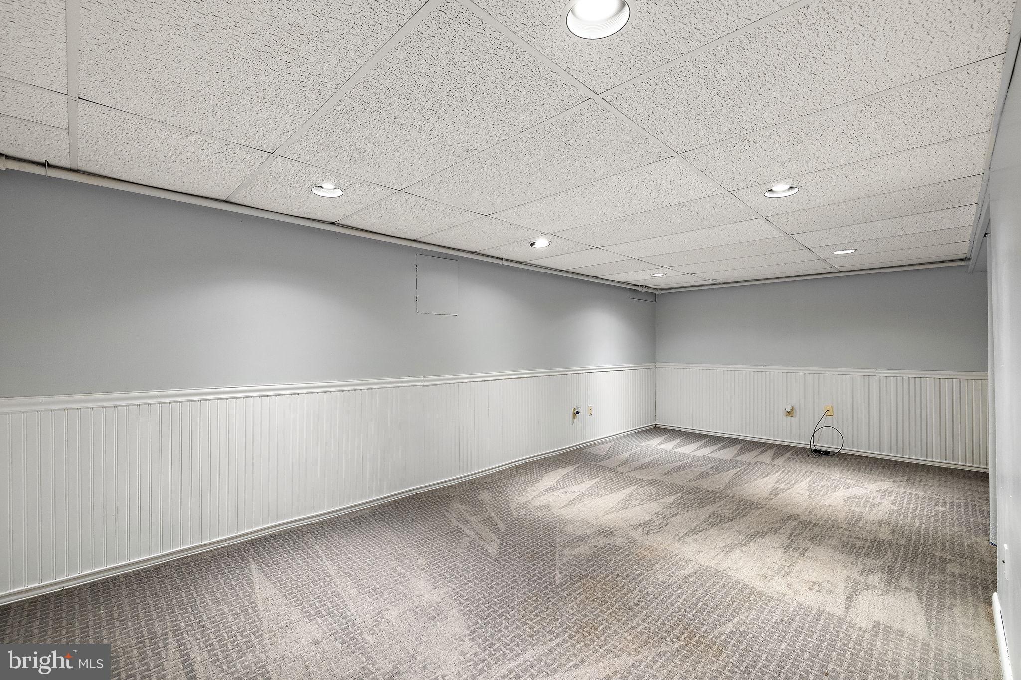 305 Troy Avenue Wilmington, DE 19804 - Photo 19 of 26 a view of an empty room