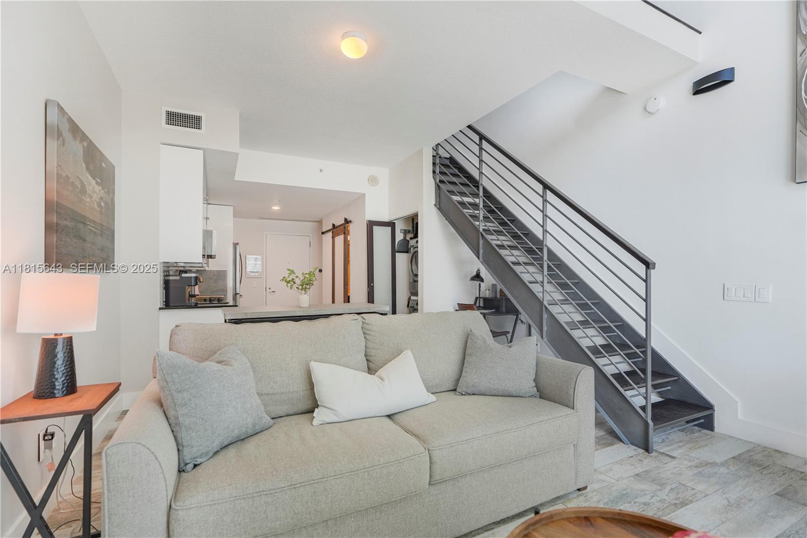 60 Southwest 13th Street, Unit 2410 Miami, FL 33130 - Photo 6 of 50