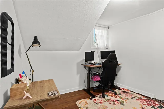 $2,450 | 575 East Lewiston Avenue, Ferndale, MI 48220