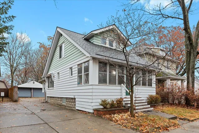 $2,450 | 575 East Lewiston Avenue, Ferndale, MI 48220