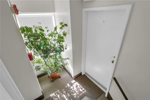$369,000 | 160 Waterman Street, Unit 5, Providence, RI 02906