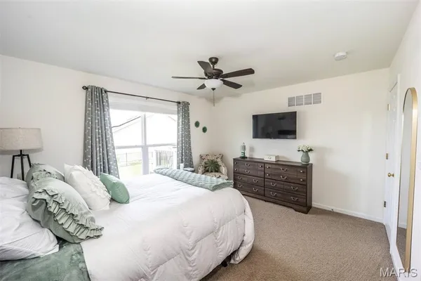 $284,900 | 1009 Black Bear Drive, House Springs, MO 63051