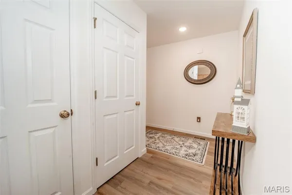 $284,900 | 1009 Black Bear Drive, House Springs, MO 63051