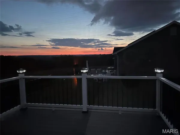 $284,900 | 1009 Black Bear Drive, House Springs, MO 63051