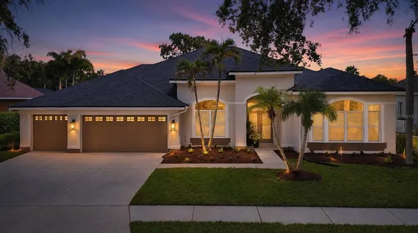 $999,999 | 7128 Dornough Lane, Bradenton, FL 34202