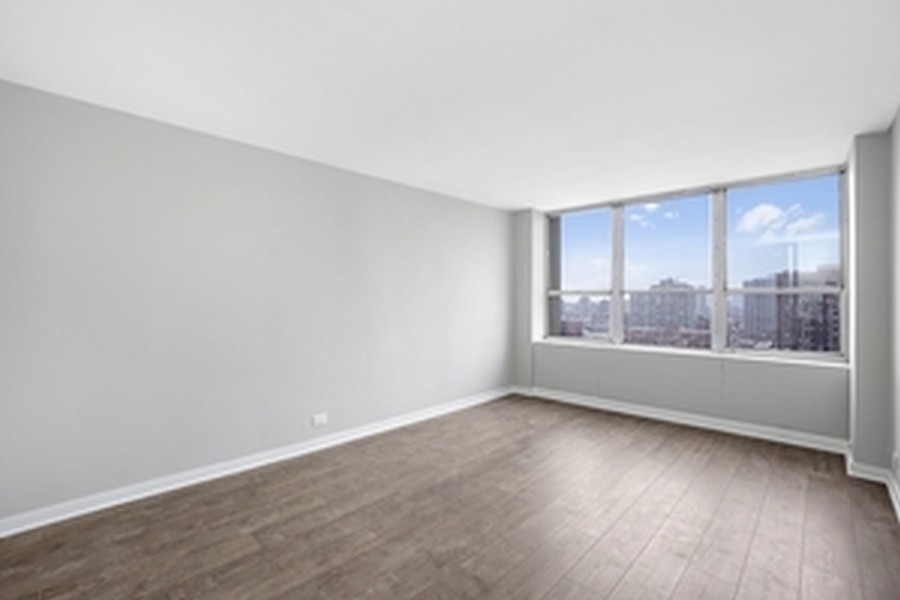 655 West Irving Park Road, Unit 1706 Chicago, IL 60613 - Photo 19 of 28 Gallery Image 19