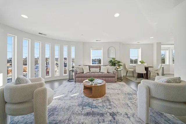 $598,000 | 120 Wyllis Avenue, Unit 401, Everett, MA 02149