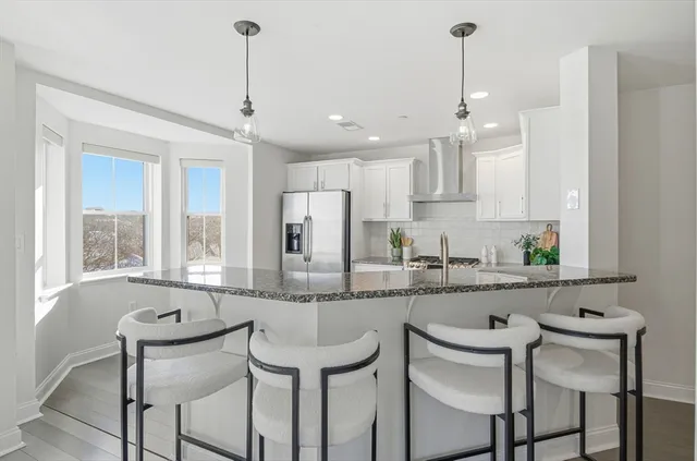 $598,000 | 120 Wyllis Avenue, Unit 401, Everett, MA 02149