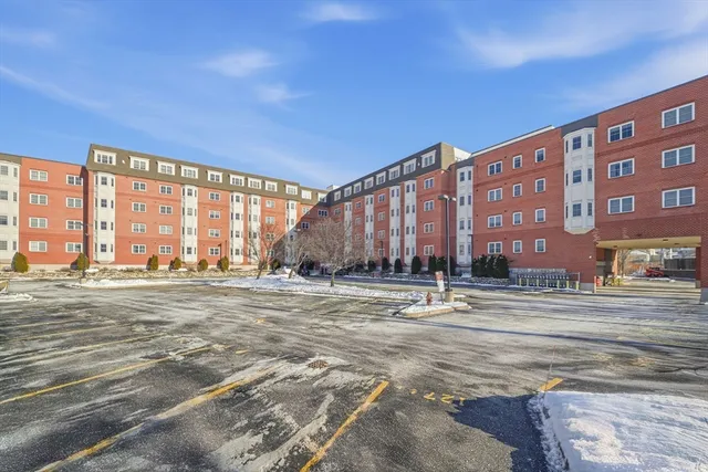 $598,000 | 120 Wyllis Avenue, Unit 401, Everett, MA 02149