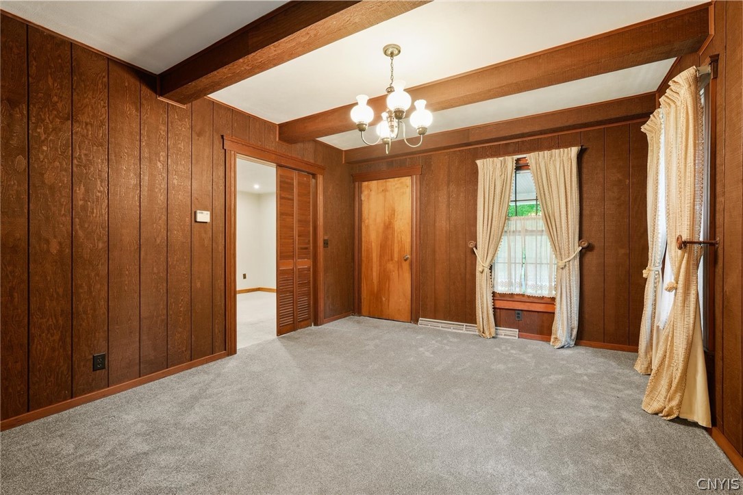1246 County Rte 9 Volney, NY 13069 - Photo 13 of 37 Front living room