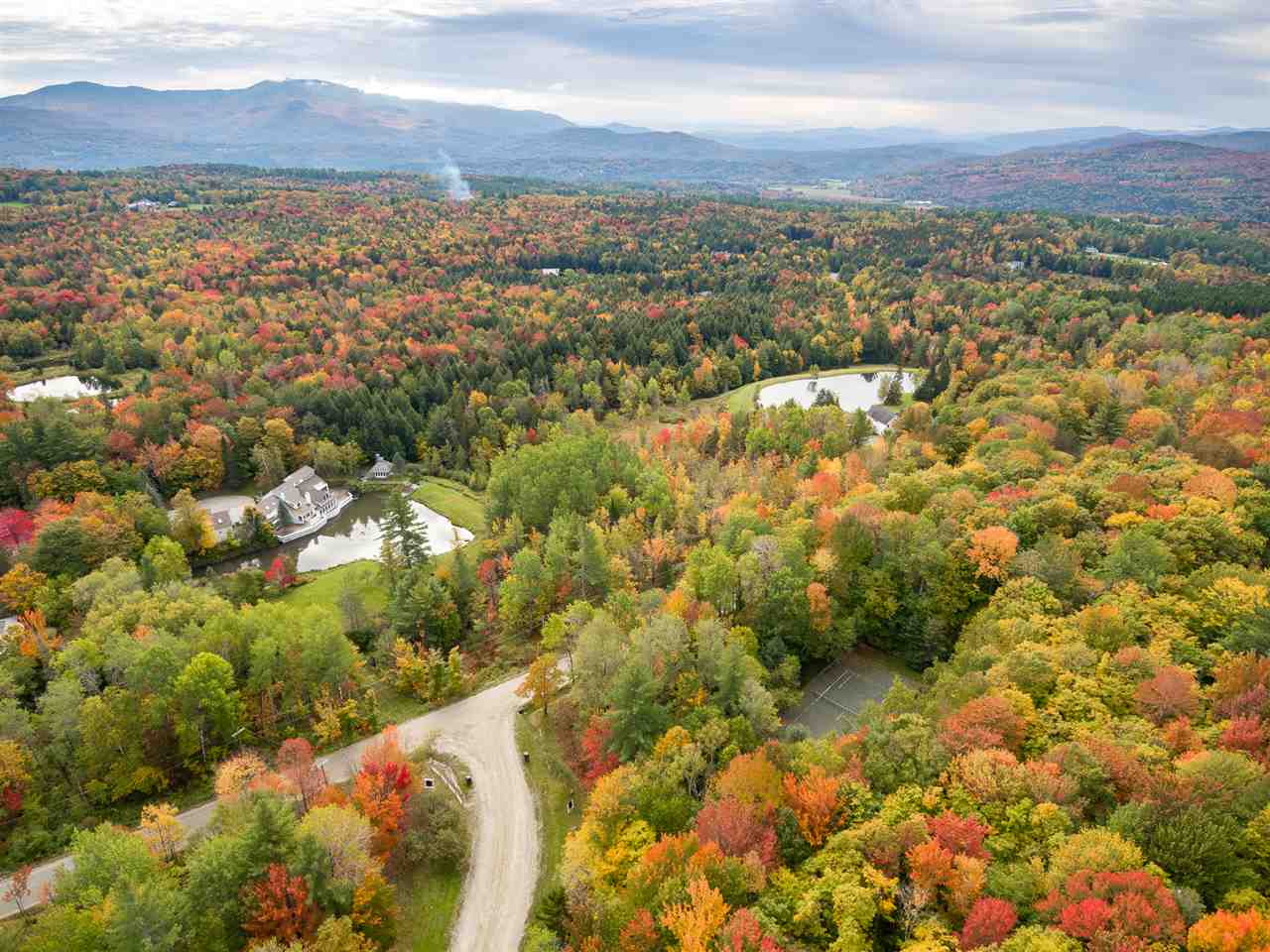 1424 Wade Pasture Road, Unit 96 AND 97 Stowe, VT 05672 - Photo 3 of 15 Gallery Image 3
