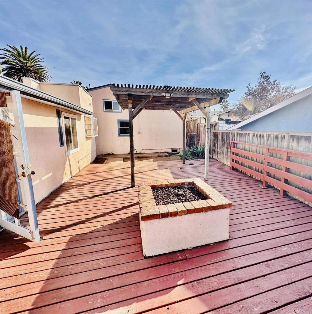 450 Hillside Terrace Vista, CA 92084 - Photo 17 of 23