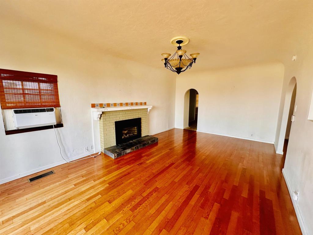 450 Hillside Terrace Vista, CA 92084 - Photo 6 of 23