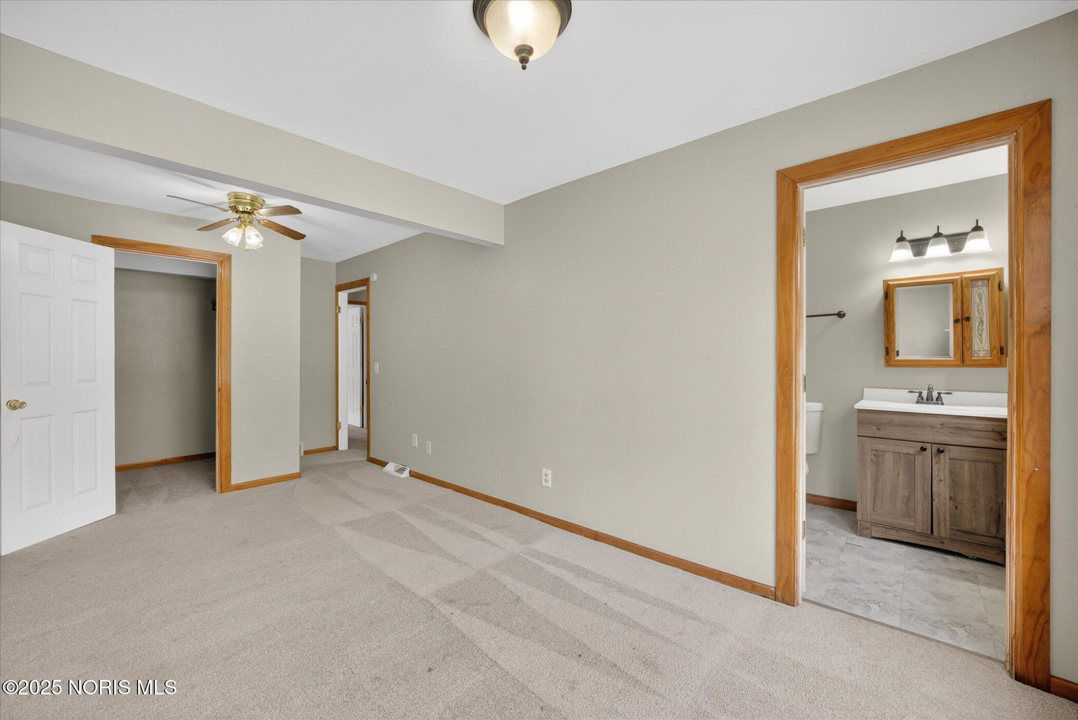 4616 Longfellow Road Sylvania, OH 43560 - Photo 17 of 45 024-4616-Longfellow-Rd-Sylvania-OH-43560