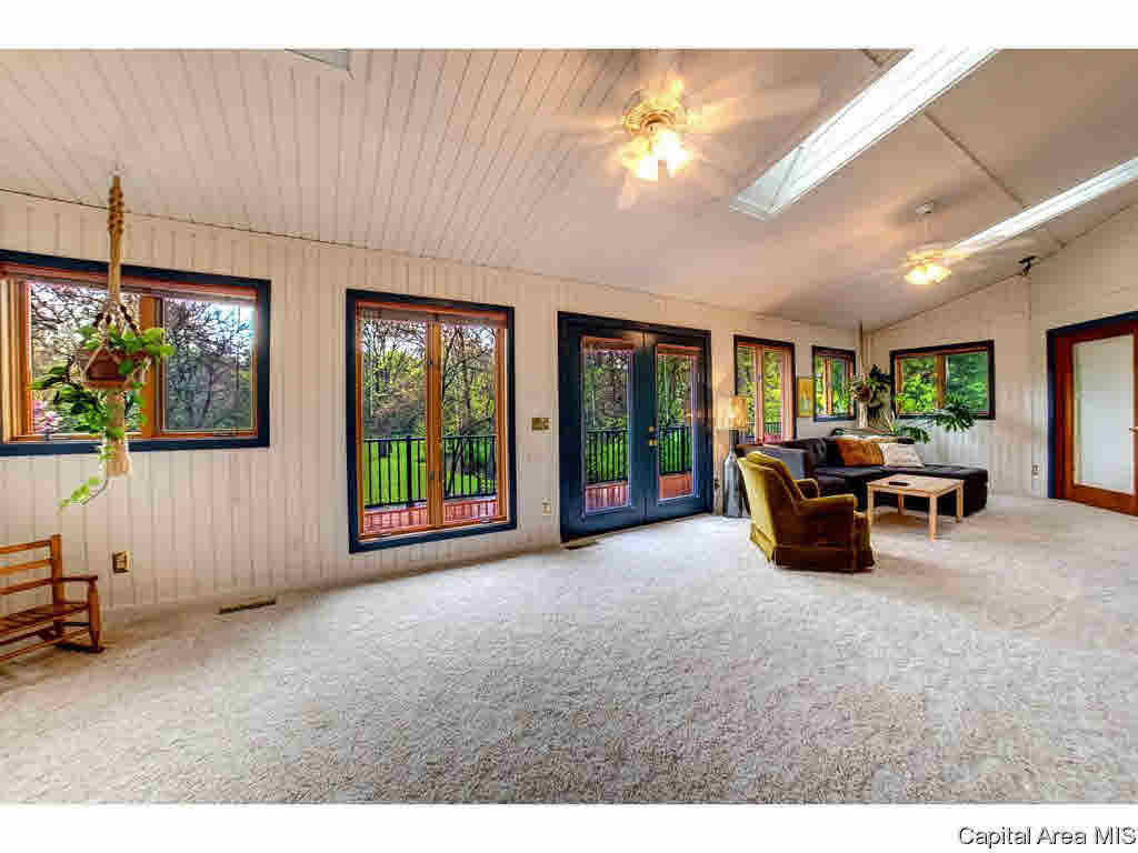 309 Thames River Road Springfield, IL 62711 - Photo 25 of 36