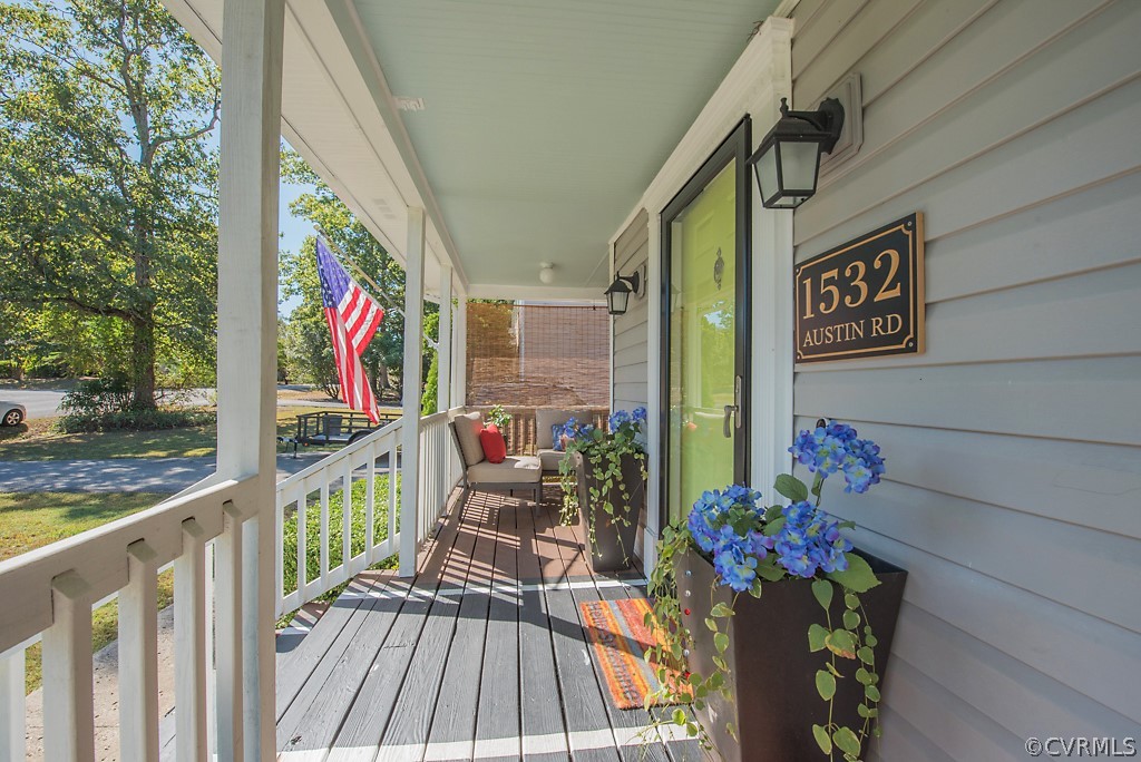 1532 Austin Road Chester, VA 23836 - Photo 3 of 50