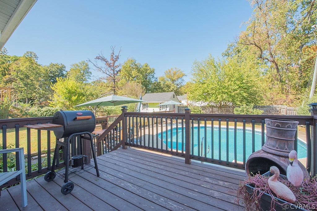 1532 Austin Road Chester, VA 23836 - Photo 48 of 50 a view of a balcony with furniture