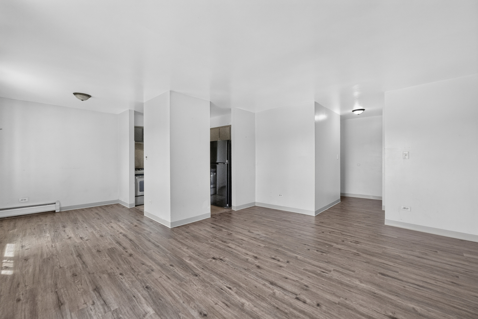 827 College Boulevard, Unit 201 Addison, IL 60101 - Photo 3 of 14