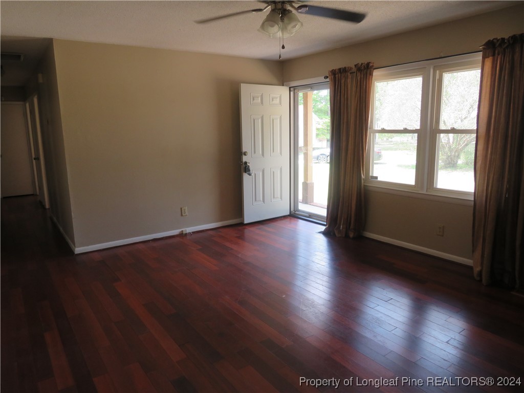 4606 Ruby Road Fayetteville, NC 28311 - Photo 8 of 26 Gallery Image 8