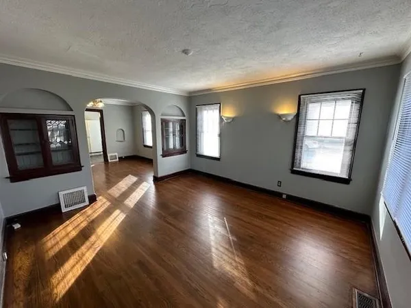 $165,000 | 1022 15th Street, Rockford, IL 61104