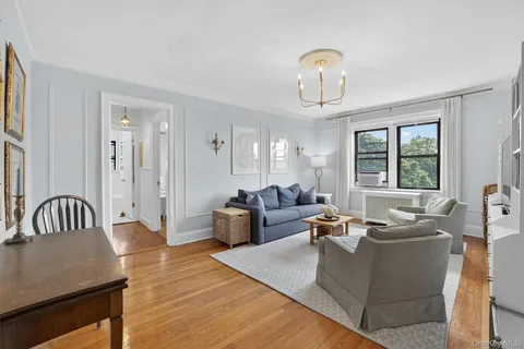$255,000 | 412 Munro Avenue, Unit 4F, Mamaroneck, NY 10543