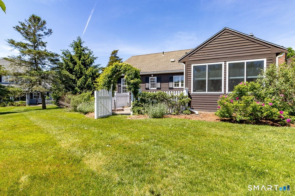 5 Thelbridge Street, Unit 5 Madison, CT 06443 - Photo 33 of 37