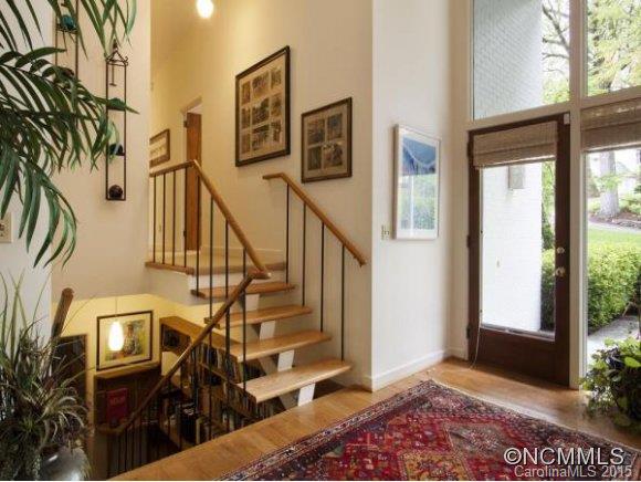 157 Windsor Road Asheville, NC 28804 - Photo 2 of 25 Gallery Image 2