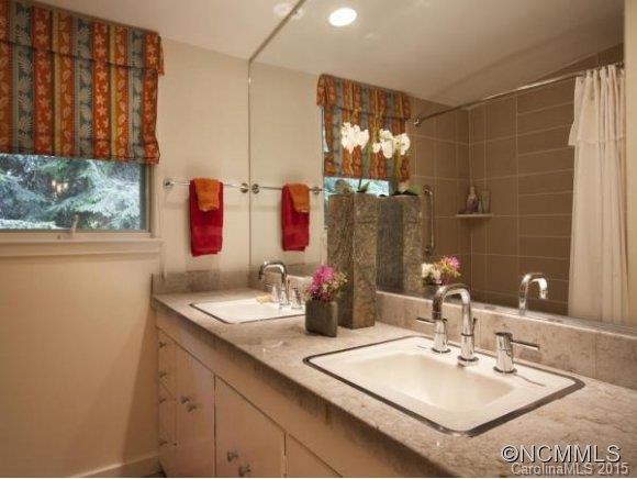 157 Windsor Road Asheville, NC 28804 - Photo 19 of 25 Gallery Image 19