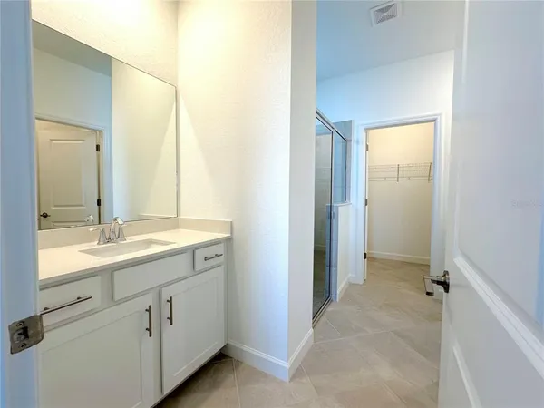 $2,300 | 8225 Shore Lake Drive, Englewood, FL 34224