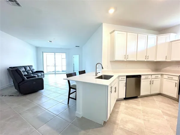 $2,300 | 8225 Shore Lake Drive, Englewood, FL 34224