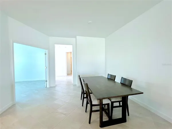 $2,300 | 8225 Shore Lake Drive, Englewood, FL 34224