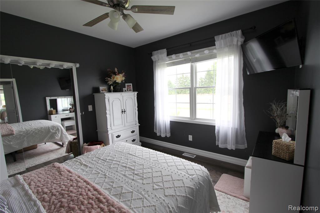 2679 West Sigler Road Carleton, MI 48117 - Photo 16 of 40