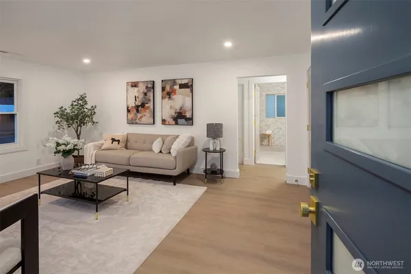 $1,050,000 | 1016 Northwest 85th Street, Seattle, WA 98117