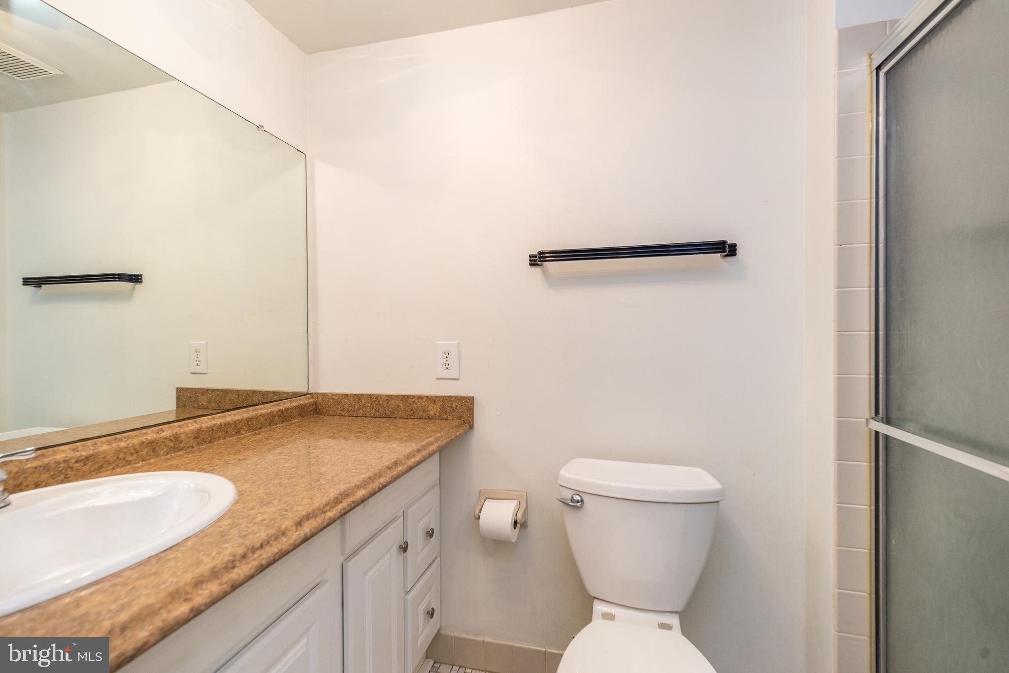 301 Byberry Road, Unit E10 Philadelphia, PA 19116 - Photo 12 of 15 Gallery Image 12