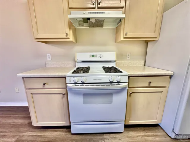 $1,895 | 3331 Two Sisters Way, Pensacola, FL 32505