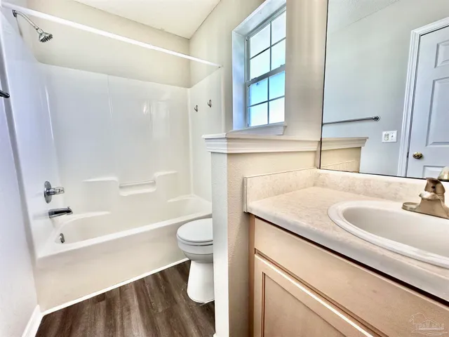 $1,895 | 3331 Two Sisters Way, Pensacola, FL 32505